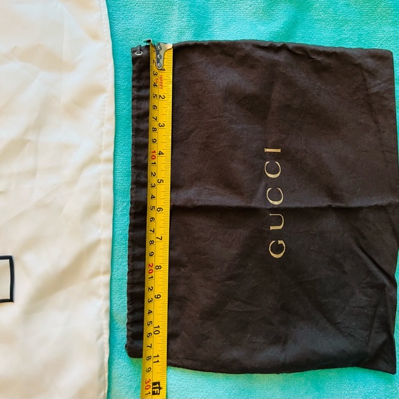3 GUCCI authentic dust bags. - Picture 2 of 4